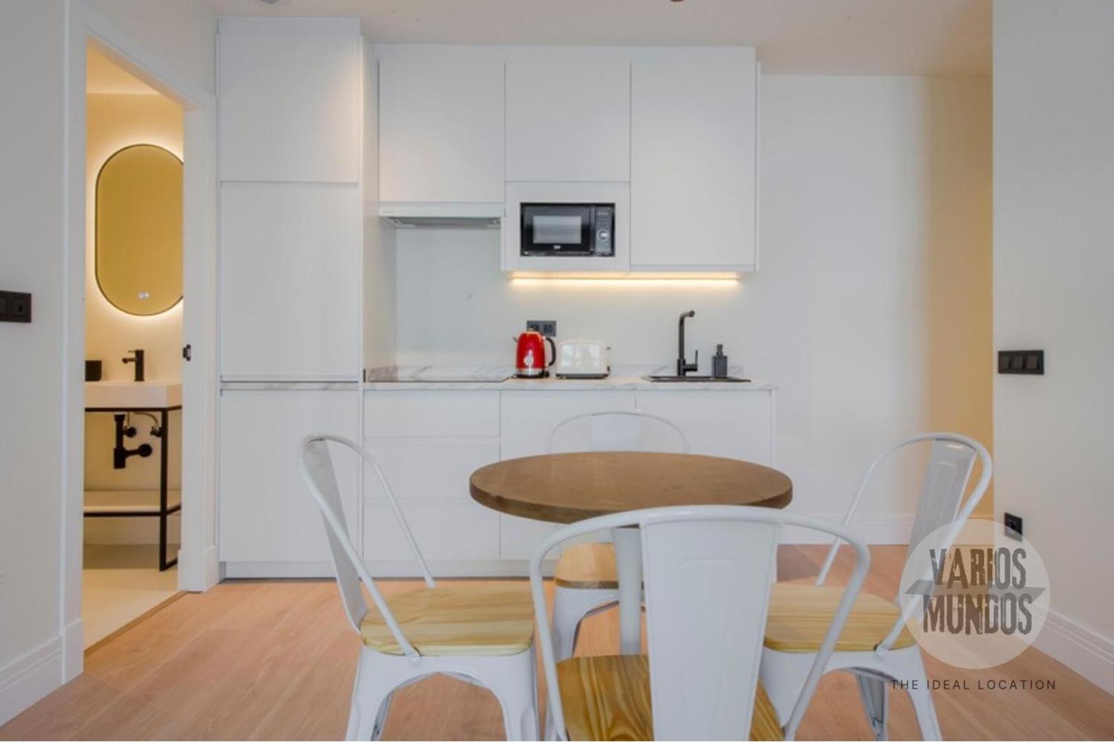 Malasana Chic Para 4, Ven A San Bernardo 20 E3 Madrid Dış mekan fotoğraf