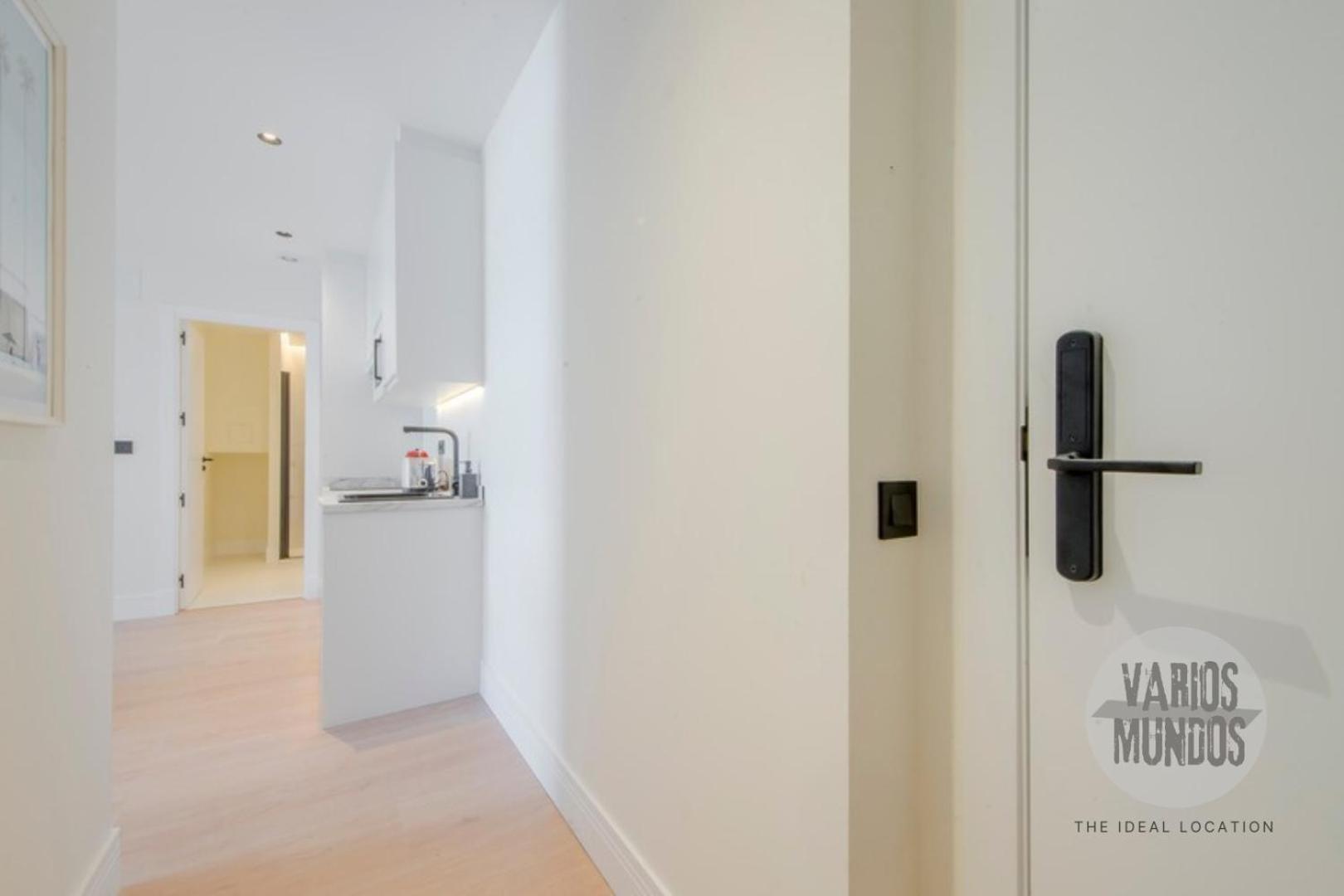 Malasana Chic Para 4, Ven A San Bernardo 20 E3 Madrid Dış mekan fotoğraf